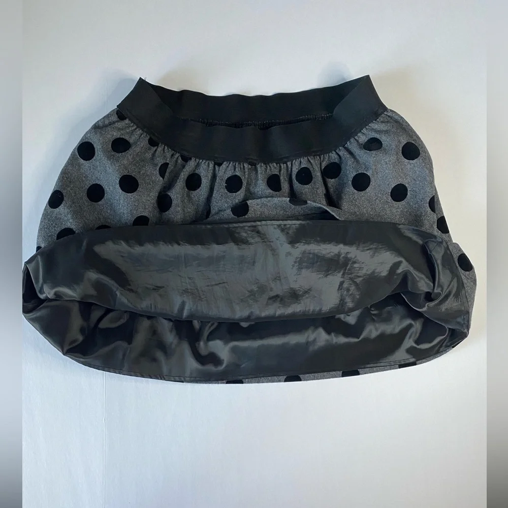Body by Victoria‎ Secret Wool, fully lined, Polka Dot A-line, Mini Skirt. Size M